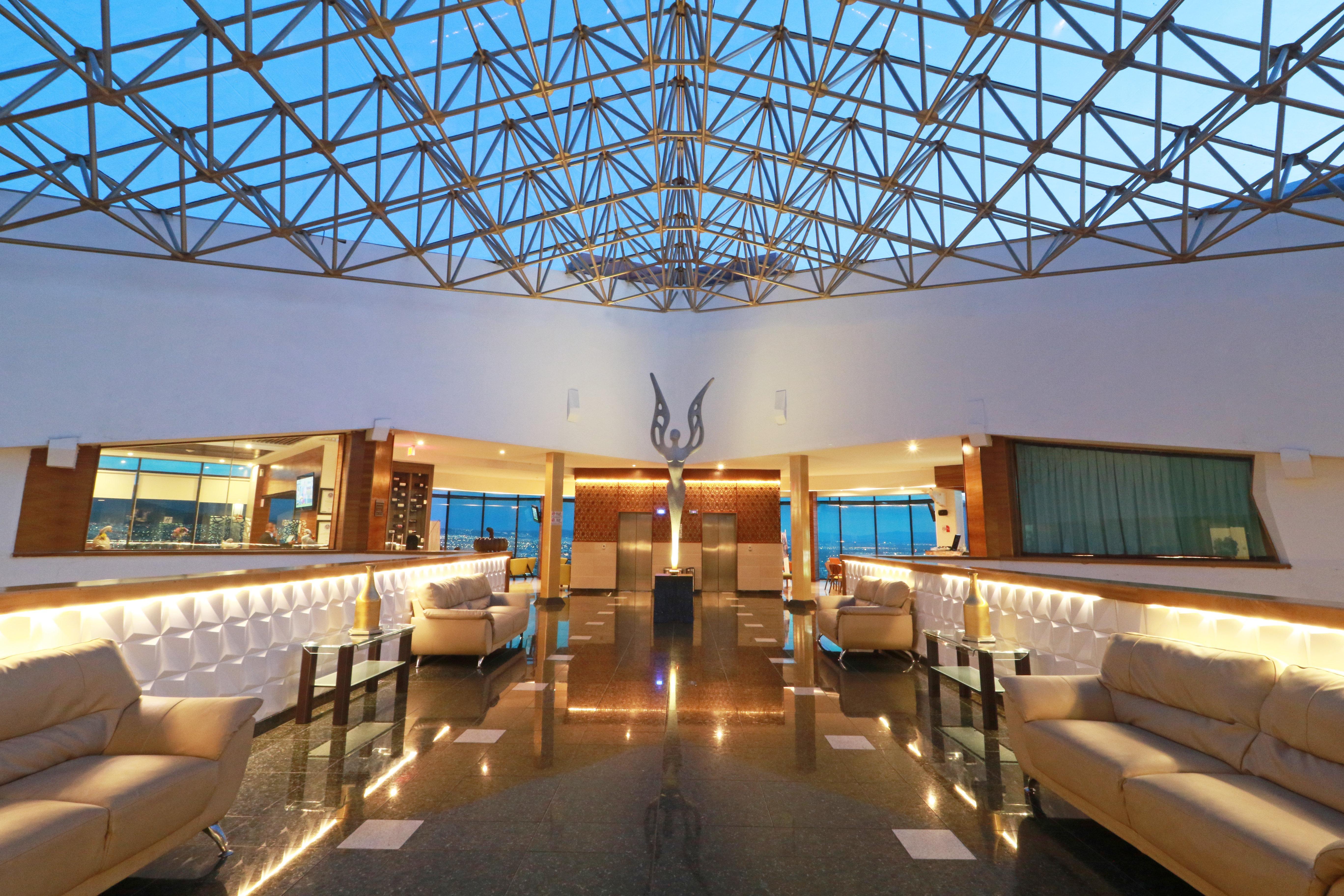 Holiday Inn Queretaro Zona Diamante By Ihg מראה חיצוני תמונה