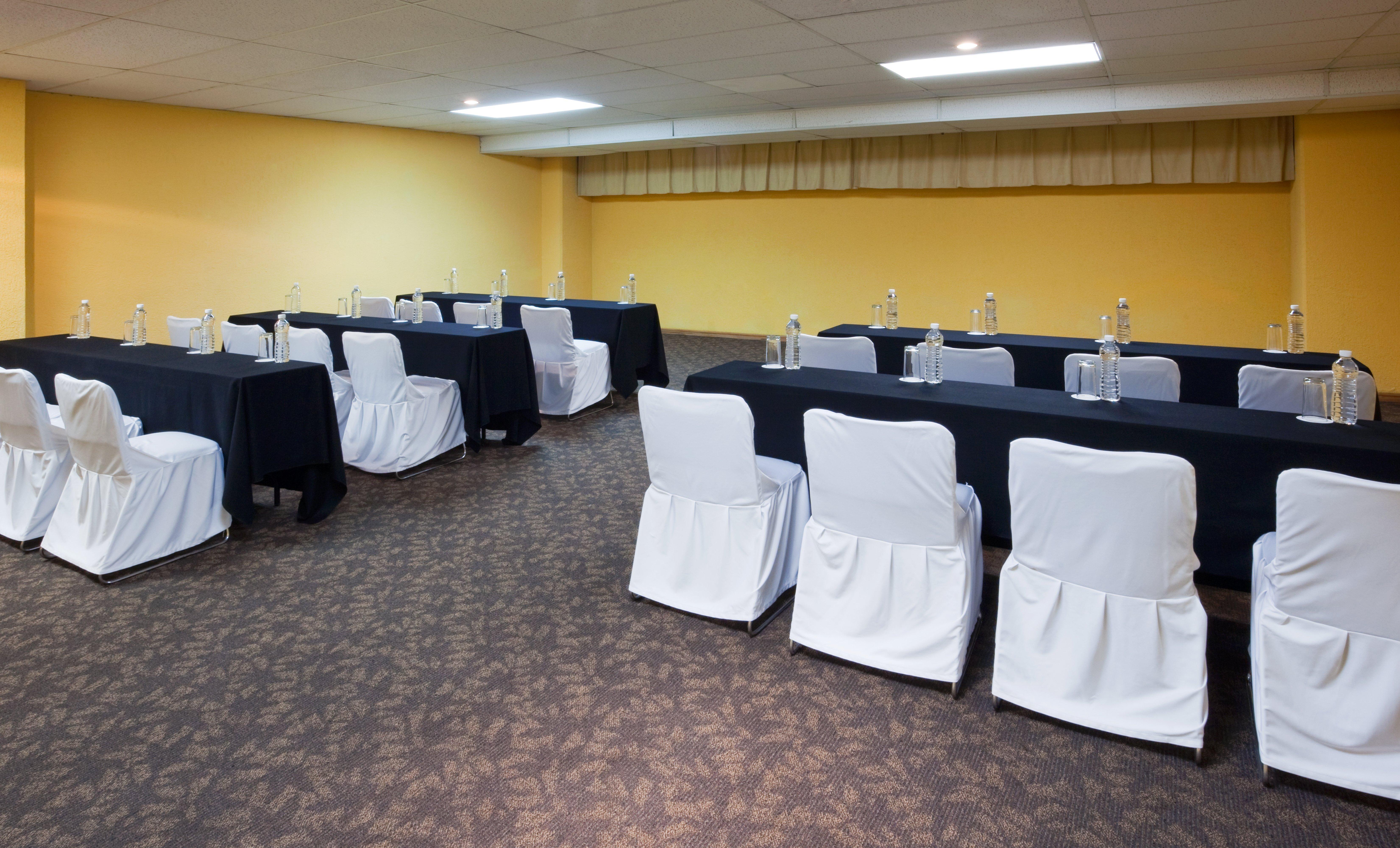 Holiday Inn Queretaro Zona Diamante By Ihg מראה חיצוני תמונה
